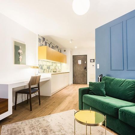 Apartment Old Town Halicka Street By Nearto Krakau Buitenkant foto